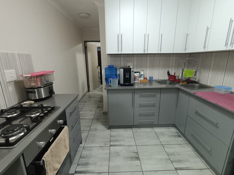 4 Bedroom Property for Sale in Universitas Ridge Free State